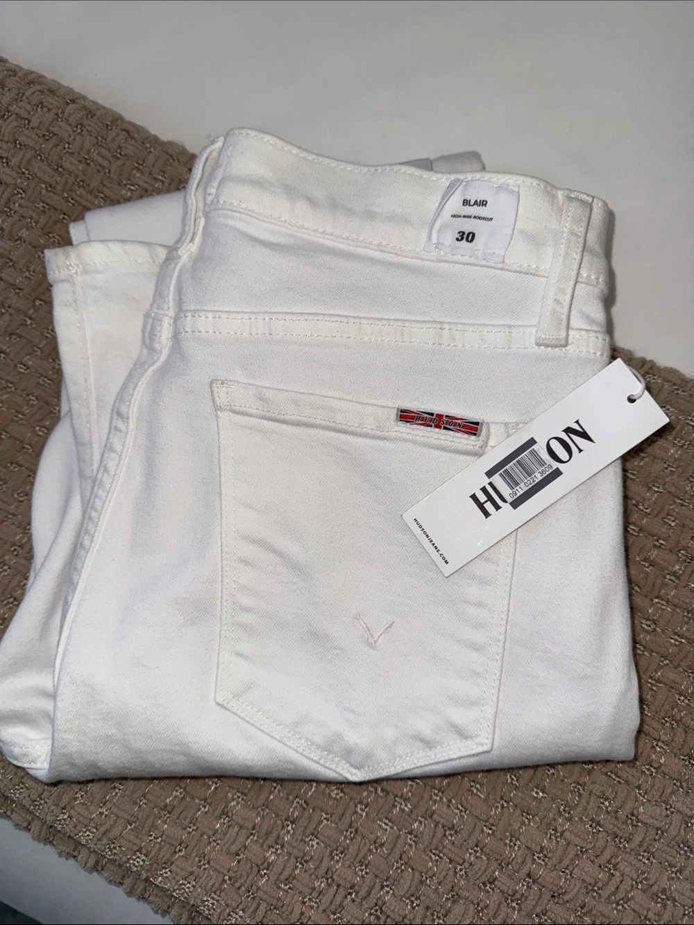 Hudson Jeans White High-Rise Denim with Tag